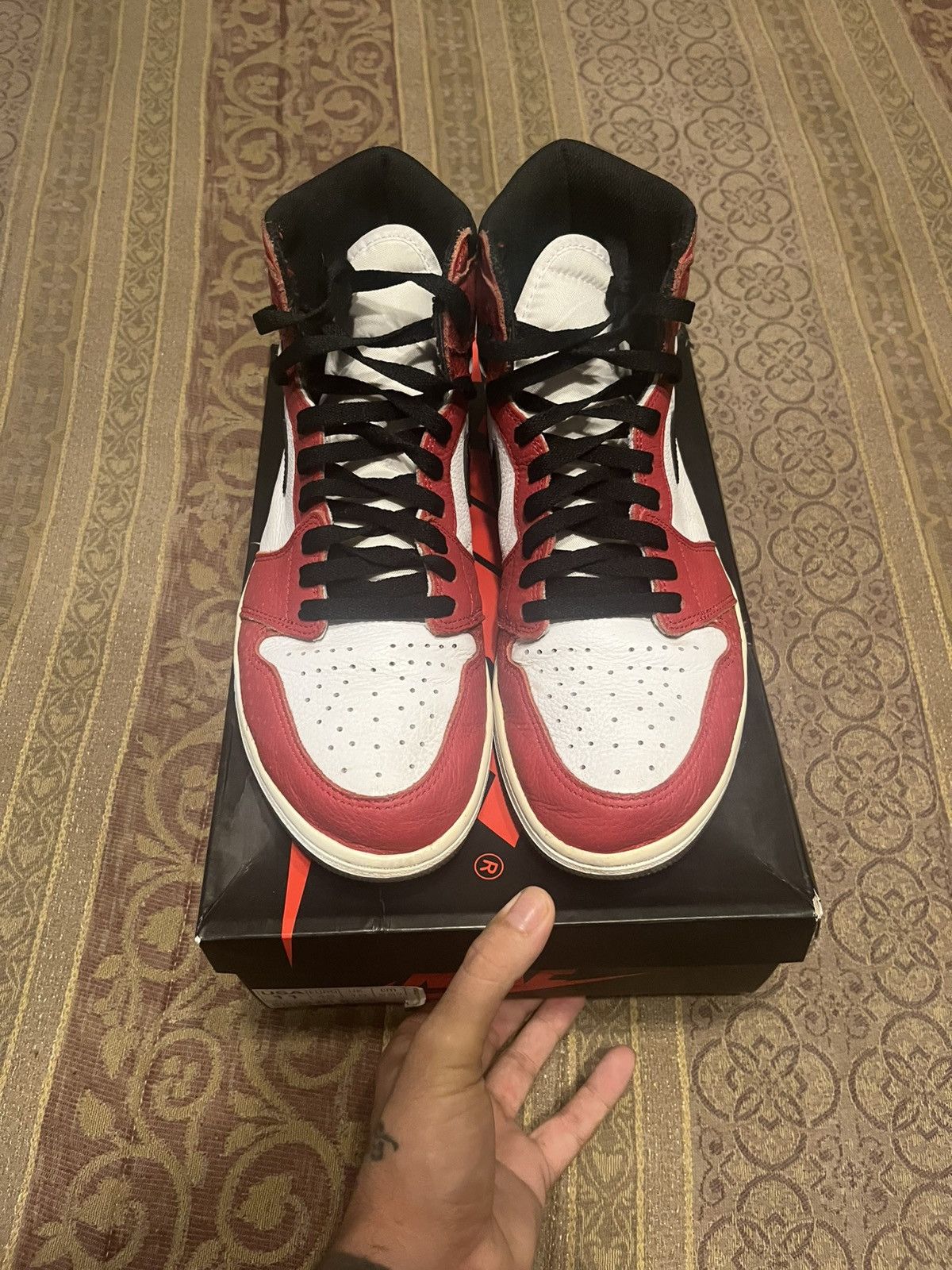 Nike Jordan 1 Retro High Spider man Origin Story Size US 11 / EU 44 - 5 Thumbnail