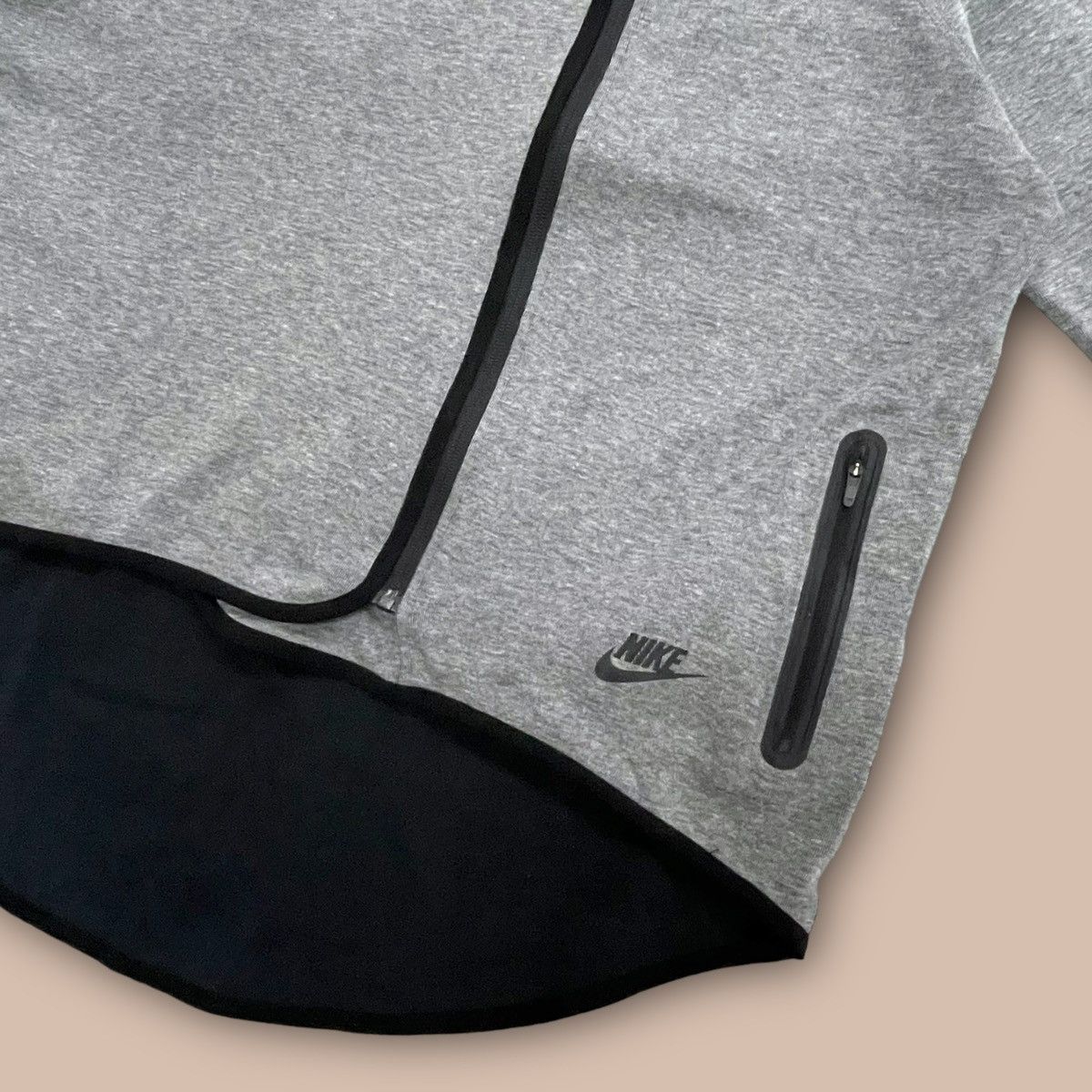 Nike Nike Tech Fleece Women's Full Zip Cape Hoodie Carbon Heather Size L / US 10 / IT 46 - 10 Thumbnail