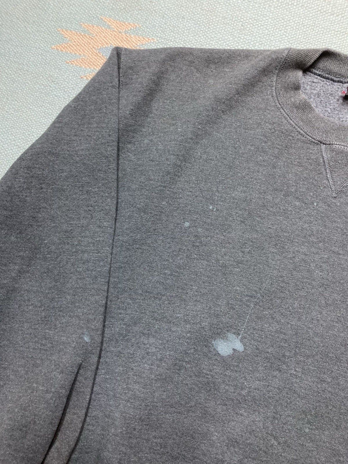 Russell Athletic × Vintage 90s crewneck sweatshirt Russell athletic gray blank paint XL Size US XL / EU 56 / 4 - 3 Thumbnail