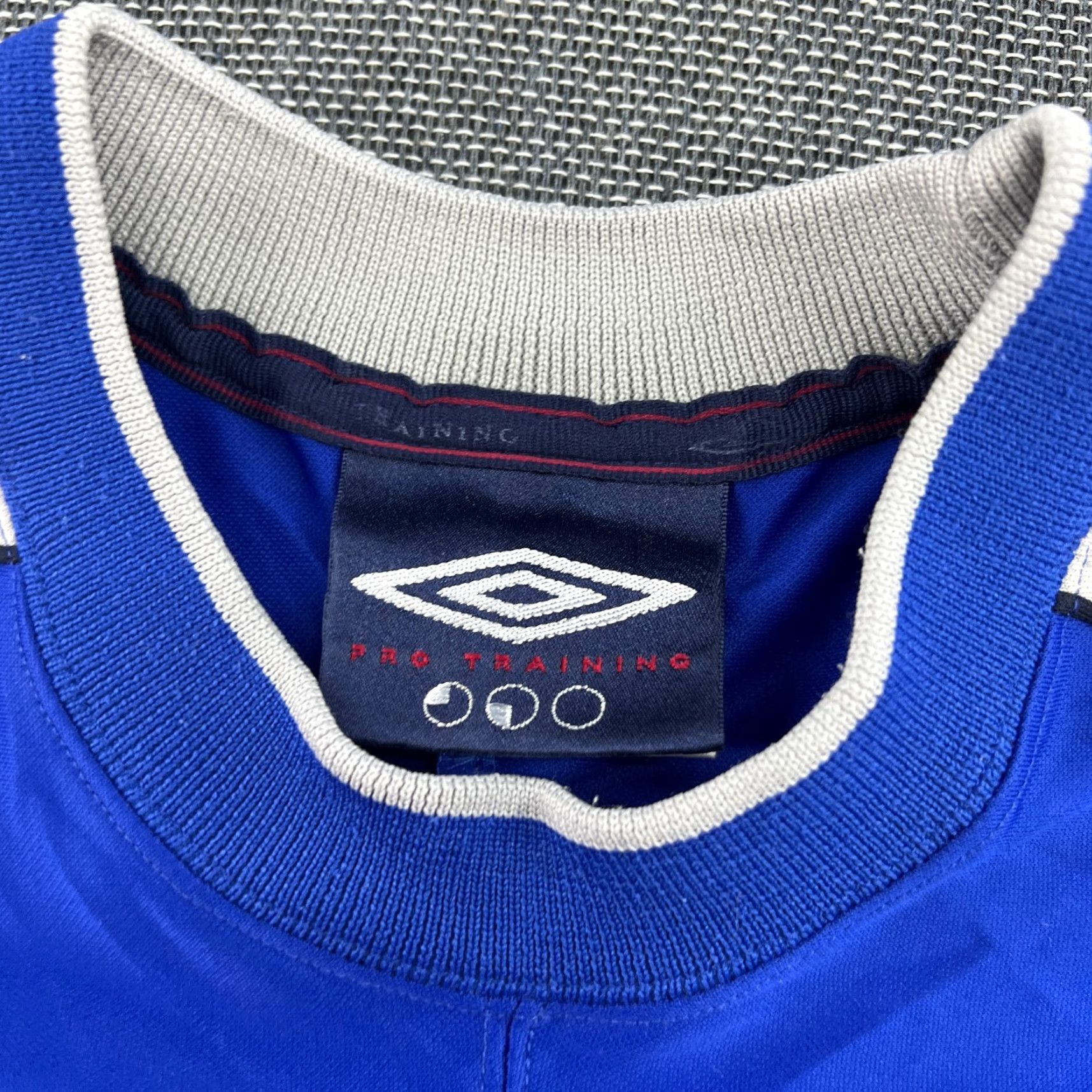 Umbro VINTAGE Umbro Football Jersey Mens 90s Norway Medium Blue Short Sleeve Pullover T-Shirt Moisture Wicking Quick Dry Athletic Football Federation Size US L / EU 52-54 / 3 - 5 Thumbnail