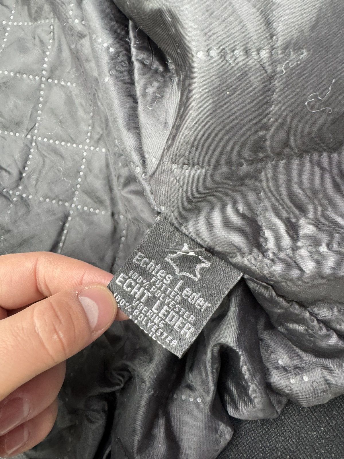 Vintage Vintage 90s Streetwear Quilted Suede Leather Bomber Jacket Size US M / EU 48-50 / 2 - 9 Thumbnail