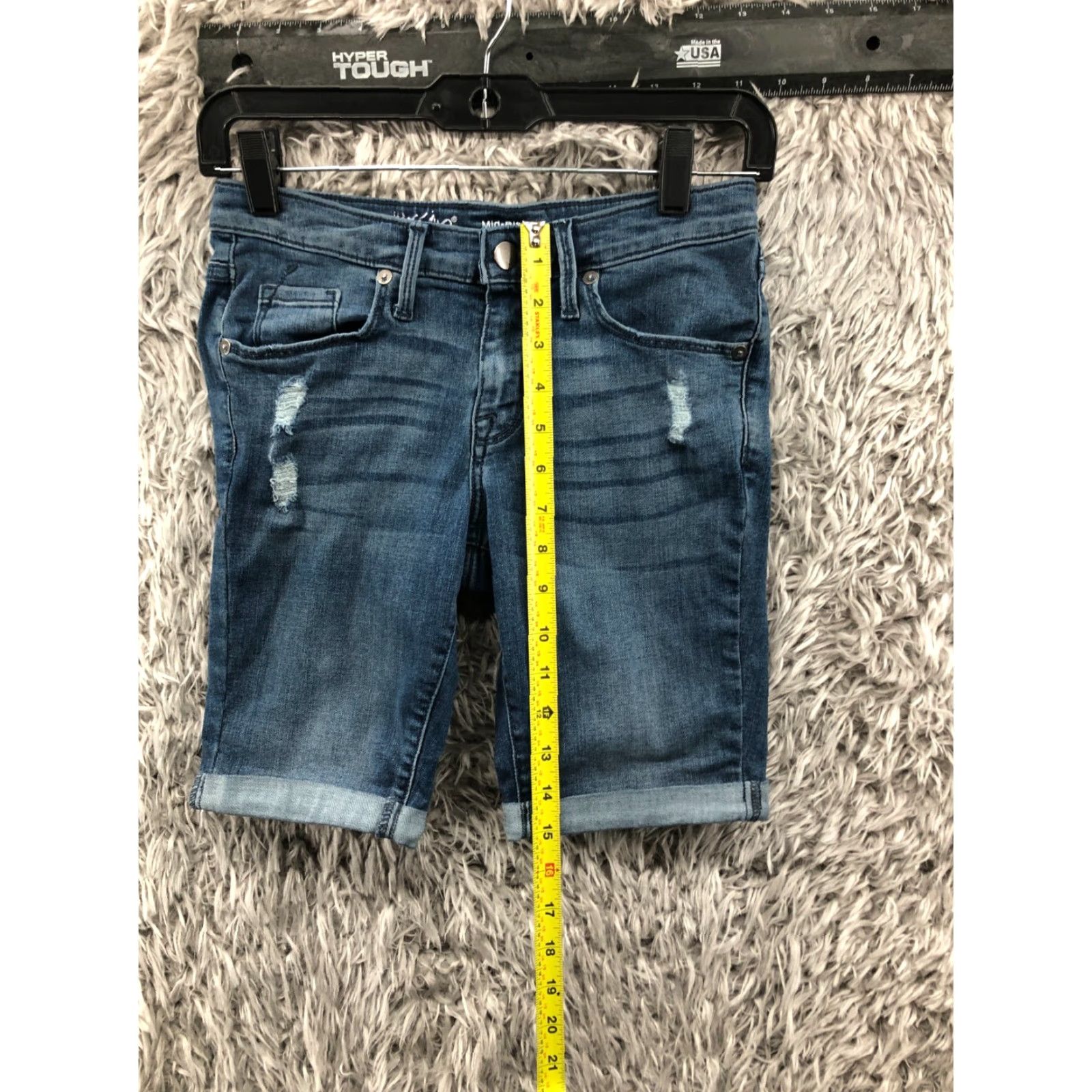 Mossimo Mossimo Bermuda Shorts Womens Size 2 Mid Rise Medium Wash Blue Denim Jean Shirt? Size 26" / US 2 / IT 38 - 3 Thumbnail