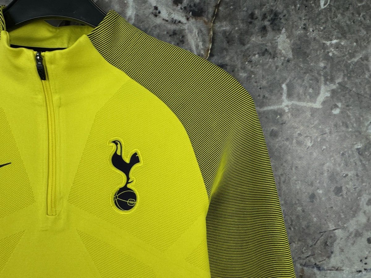 Nike Nike Tottenham Hotspur Training Top 1/4 Zip Yellow Soccer Size US S / EU 44-46 / 1 - 7 Thumbnail