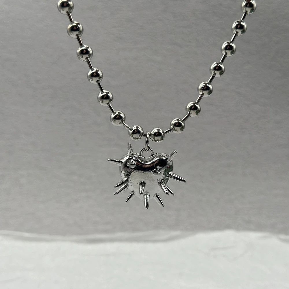 Vintage Love Hurts Spiked Heart Pendant Necklace Size ONE SIZE - 2 Thumbnail