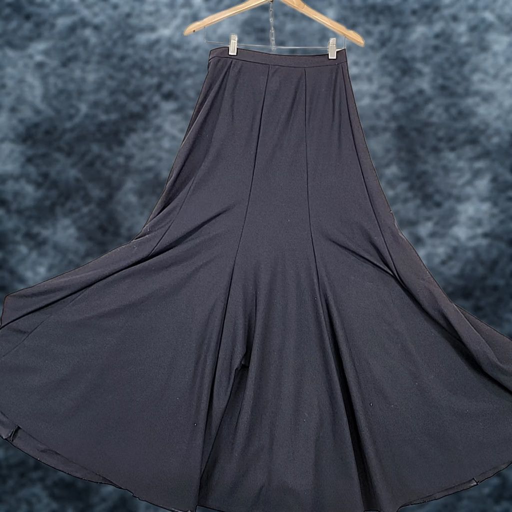 Vintage VINTAGE Murek Modell Women's Black Maxi Skirt Flared 1970s Goth Party M/L Size 32" / US 10 / IT 46 - 1 Thumbnail
