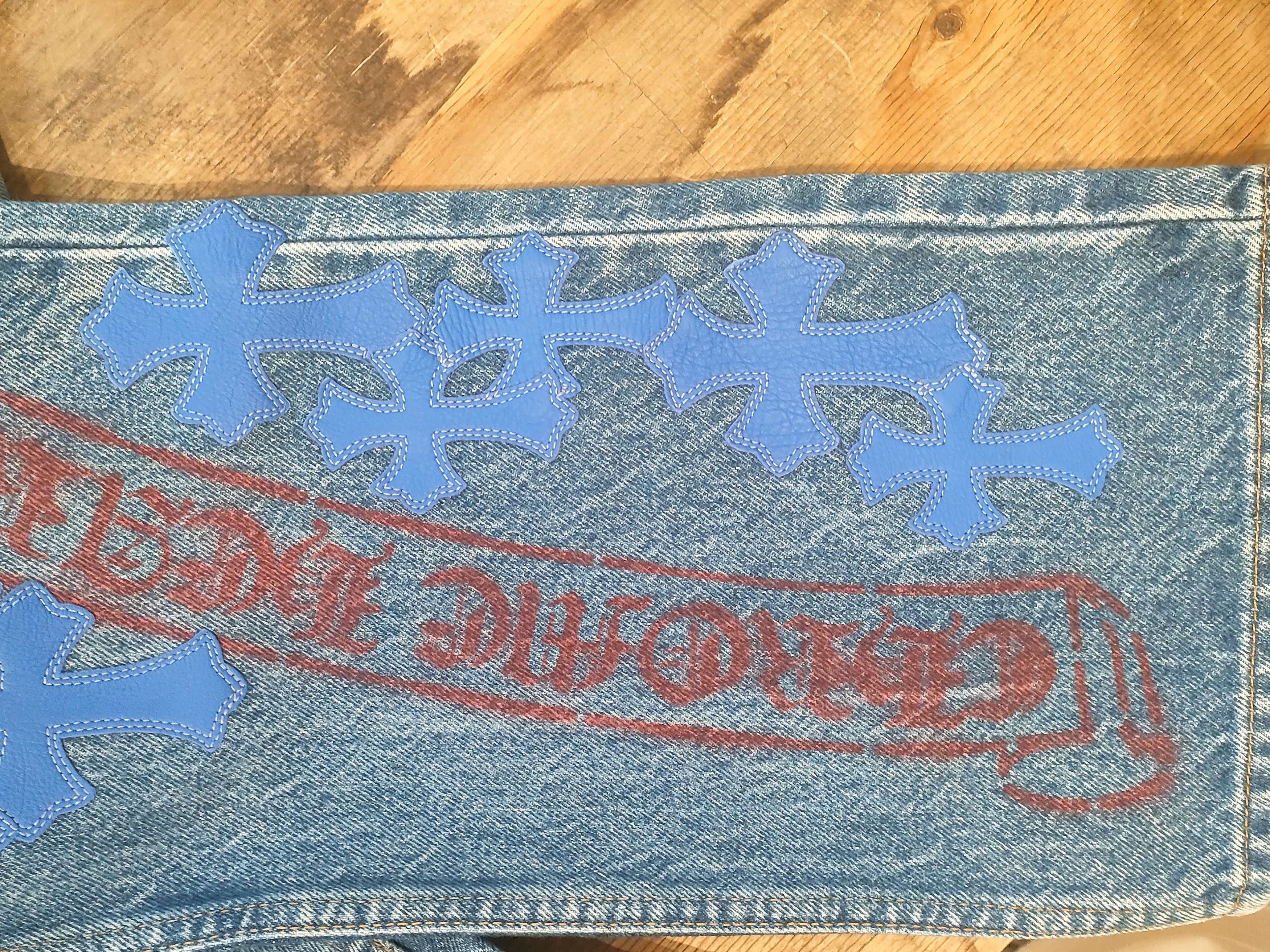 Chrome Hearts Chrome Hearts Levi's 517 Blue Cross Patch Spraypainted Jeans Size US 33 - 10 Thumbnail