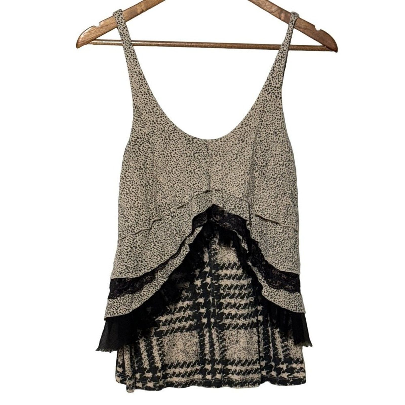 Other Silence & Noise Tiered Lace Tank Top Beige Black XS Size XS / US 0-2 / IT 36-38 - 1 Thumbnail