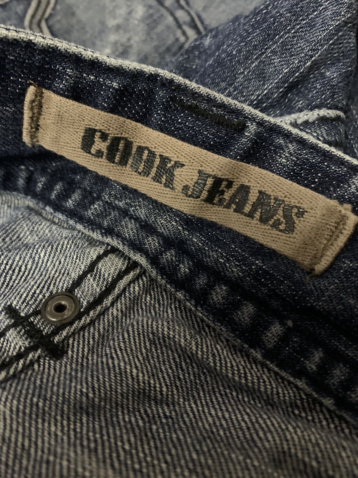 Le Grande Bleu (L.G.B.) 💥Vtg Japanese designer Cook Jeans Distressed Denim Size US 30 / EU 46 - 7 Thumbnail