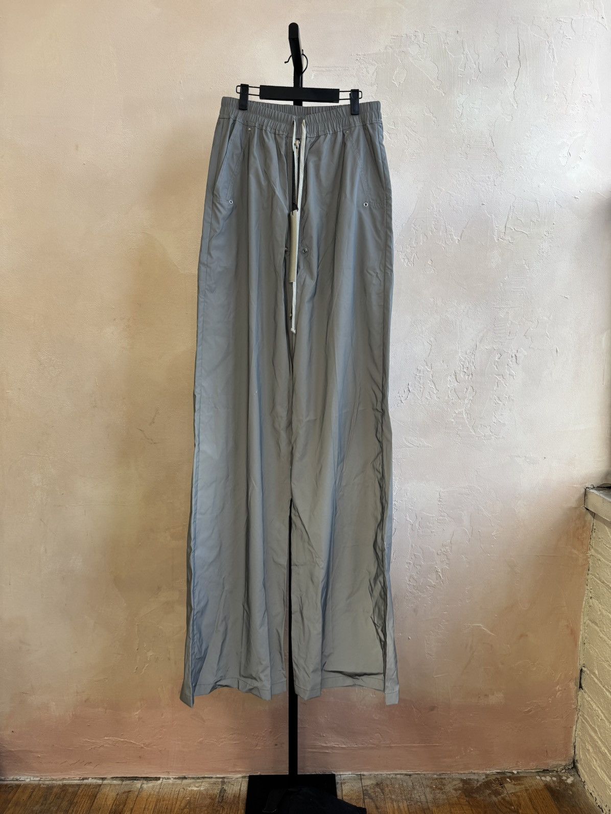 Rick Owens FW22 REFLECTIVE BELA TROUSERS WIDE LEG SKI PANTS Size US 32 / EU 48 - 2 Thumbnail