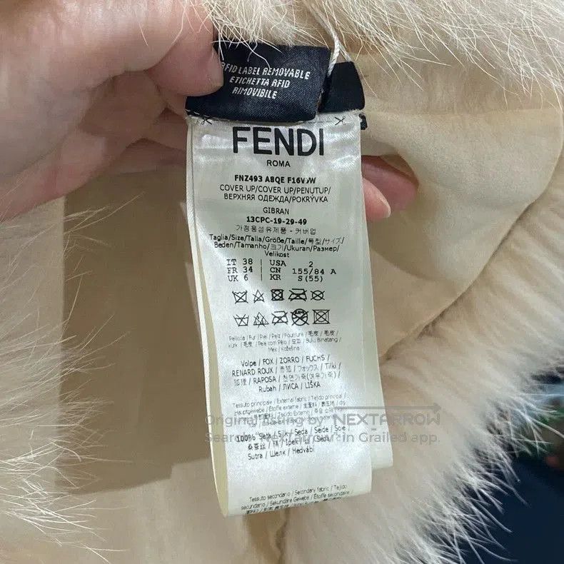 Fendi Fendi Fox Fur Collar Cape Cloak. Size US M / EU 48-50 / 2 - 4 Thumbnail
