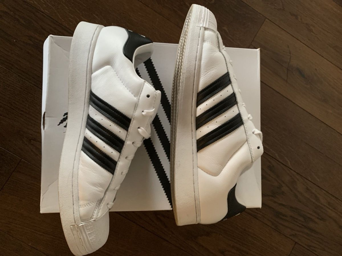 Adidas Kerwin Frost Superstar Superstuffed Size US 9 / EU 42 - 2 Thumbnail