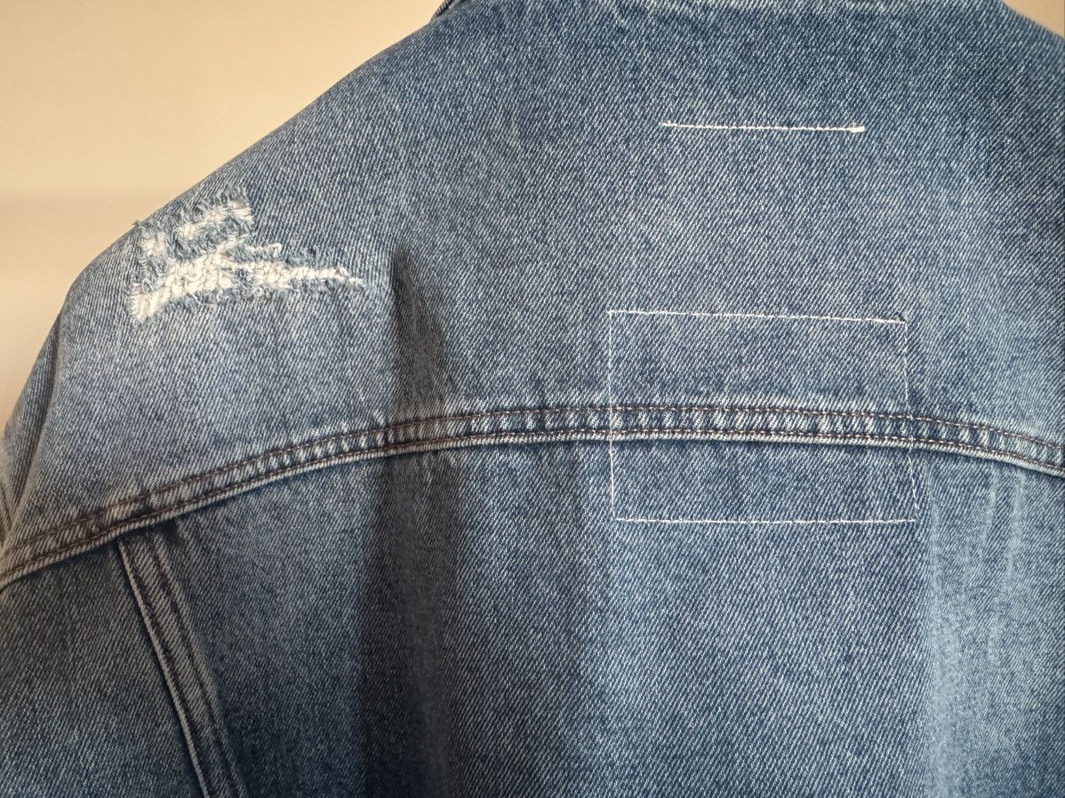 MM6 MM6 MEN DISTRESSED DENIM JACKET Size US M / EU 48-50 / 2 - 3 Thumbnail