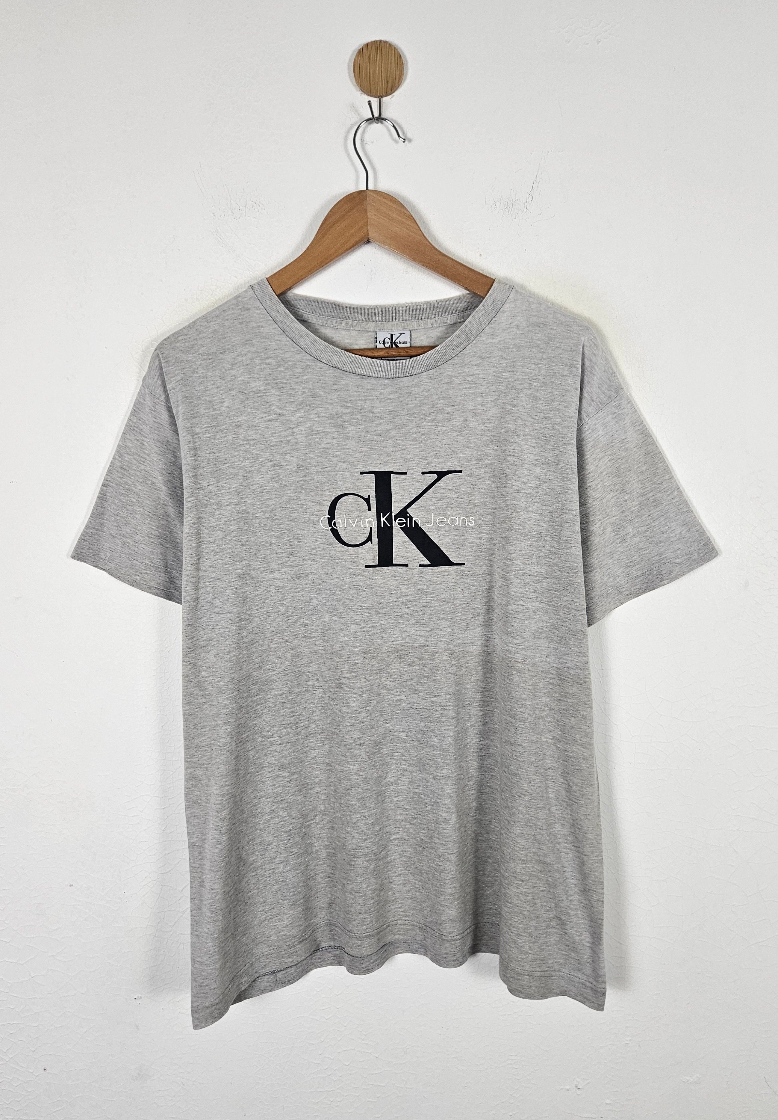 Calvin Klein Vintage 1990’s Archive Calvin Klein logo Art Shirt Size US S / EU 44-46 / 1 - 1 Thumbnail