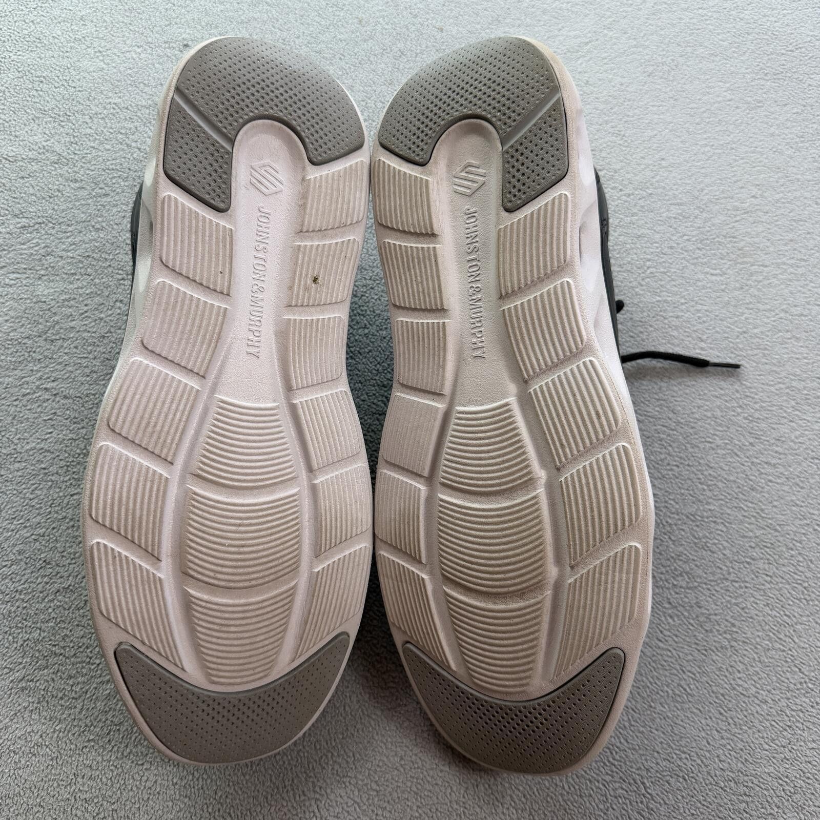 Johnston & Murphy Johnston & Murphy TRUFOAM Perforated Leather Sneakers 9.5M Size US 9.5 / EU 42-43 - 2 Thumbnail