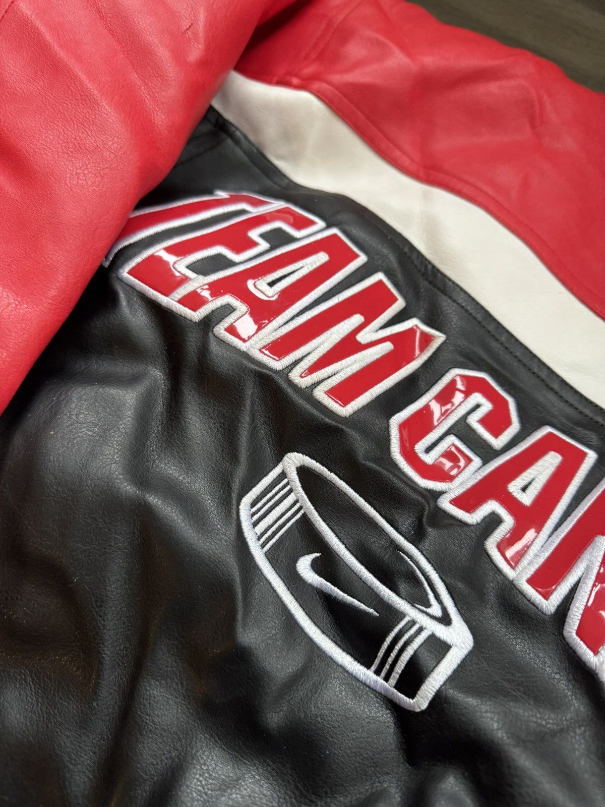 Nike Nike Air Team Canada Hockey Vintage Bomber Size US L / EU 52-54 / 3 - 12 Thumbnail