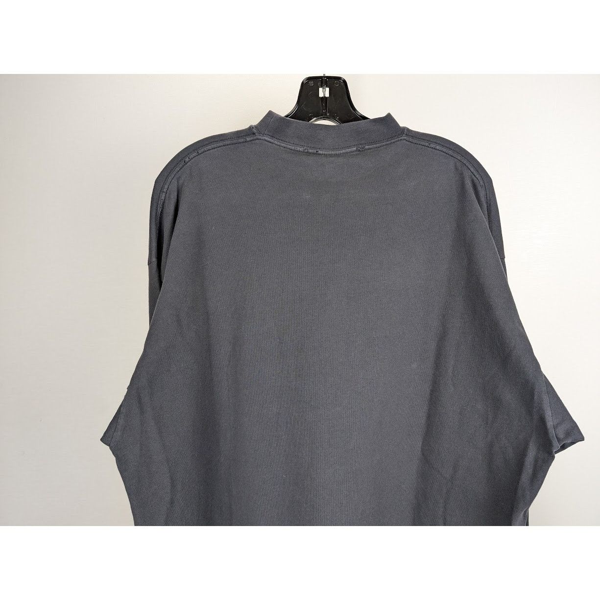 Balenciaga o1rshd1 Long Sleeve T-Shirt in Black Size US S / EU 44-46 / 1 - 13 Thumbnail