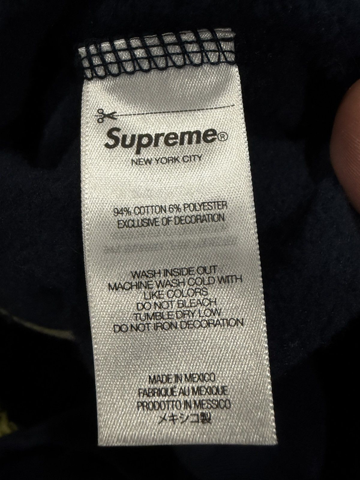 Supreme Supreme Wild Embroidered Hooded Sweatshirt 'Navy' Size US L / EU 52-54 / 3 - 7 Thumbnail