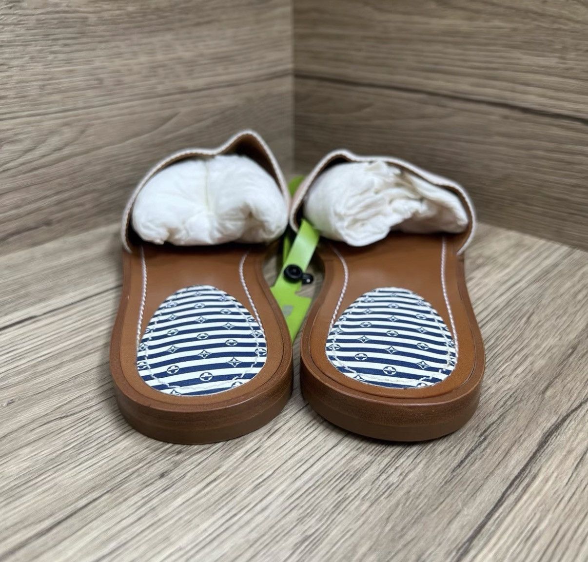 Louis Vuitton Louis Vuitton Lock It Brown Striped Slippers J41 Size US 6 / IT 36 - 4 Thumbnail