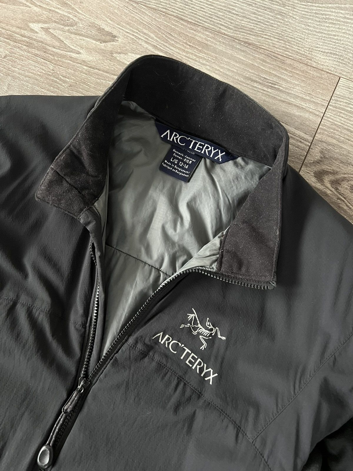 Arc'teryx ‼️Vintage Arcteryx Atom LT Reflection Logo Gorpcore Jacket‼️ Size L / US 10 / IT 46 - 9 Thumbnail