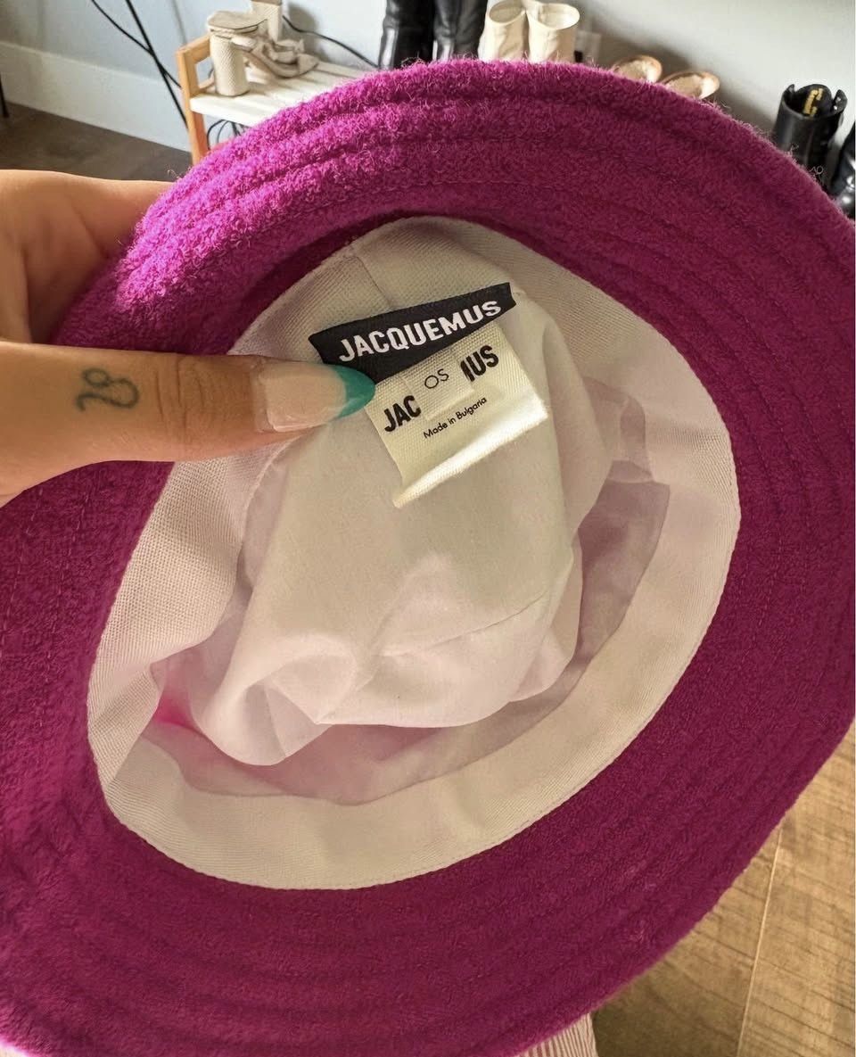 Jacquemus Jacquemus Bob Hat in Fushia Size ONE SIZE - 2 Thumbnail