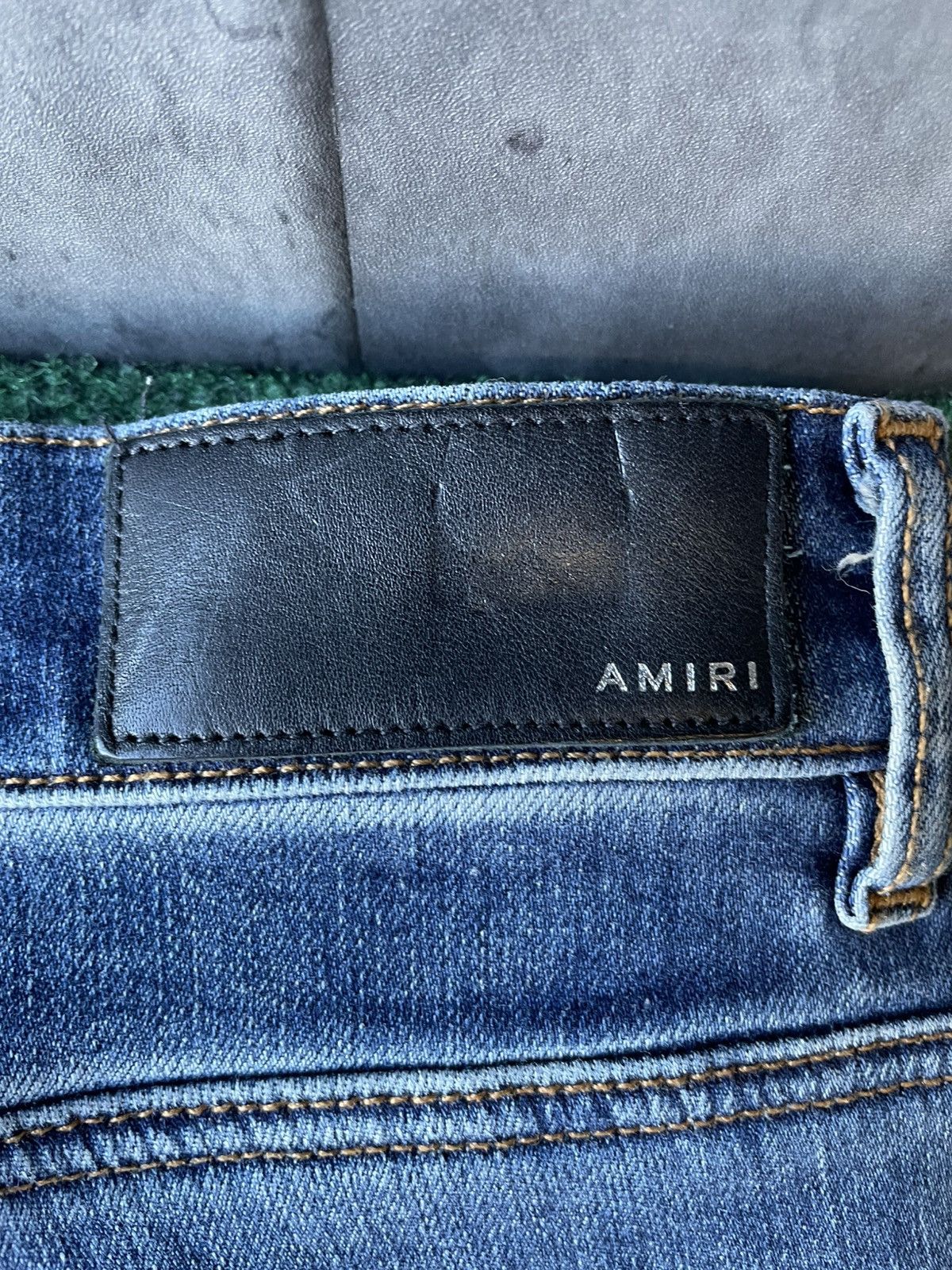 Amiri VERY CLEAN AMIRI FRACTURED STRAIGHT-LEG JEANS SIZE 33 Size US 33 - 20 Thumbnail