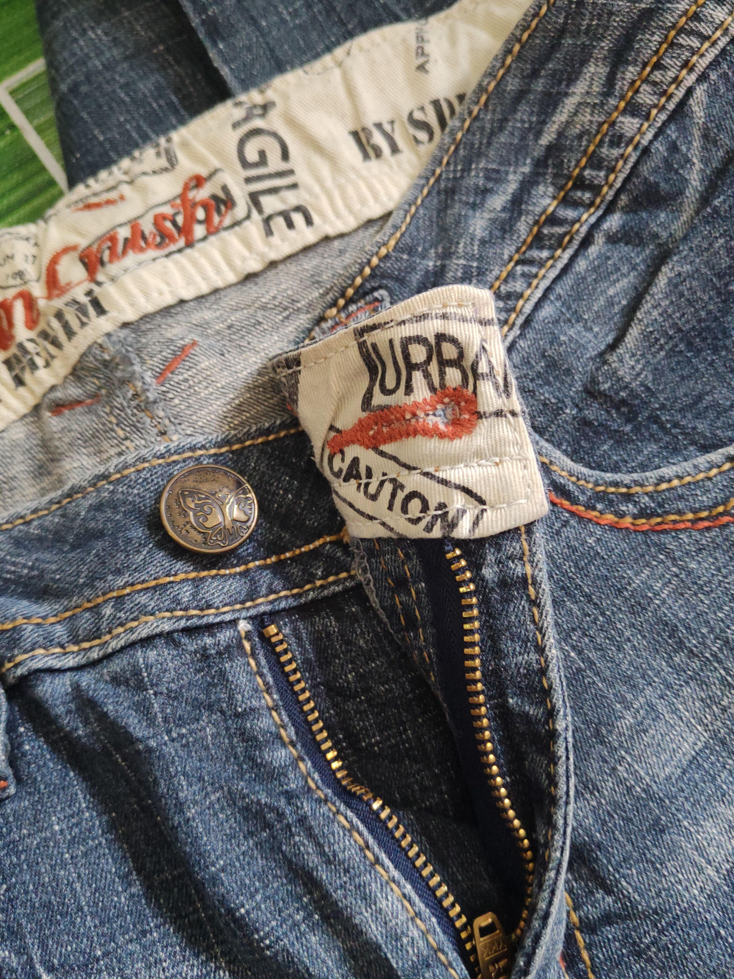 Japanese Brand Urban Crush Dark Blue Distressed Ripped Jeans #S2369 Size 30" / US 8 / IT 44 - 14 Thumbnail