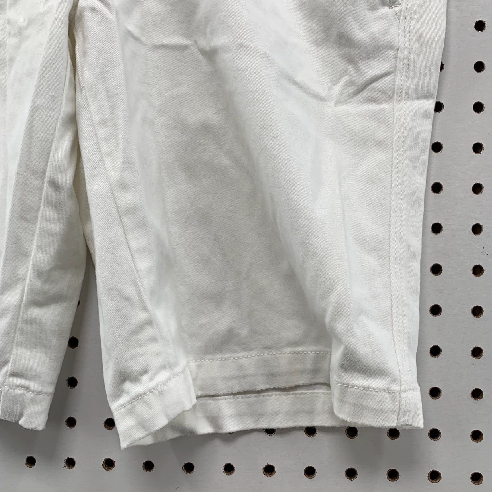 American Eagle Outfitters Vintage American Eagle White Cotton Spandex Chino Shorts Casual Women's Size 4 32x9.5 Size 27" / US 4 / IT 40 - 4 Thumbnail