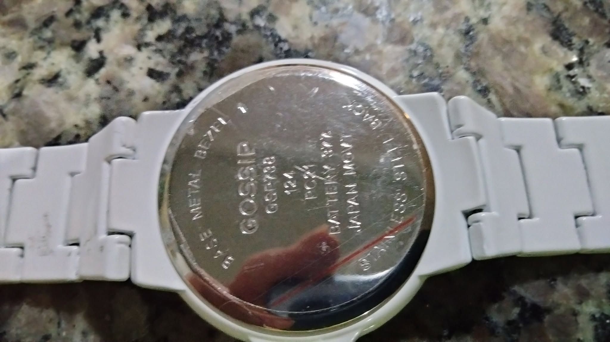Vintage Gossip Quartz -Wristwatch it's a beauty from the past Size ONE SIZE - 3 Thumbnail