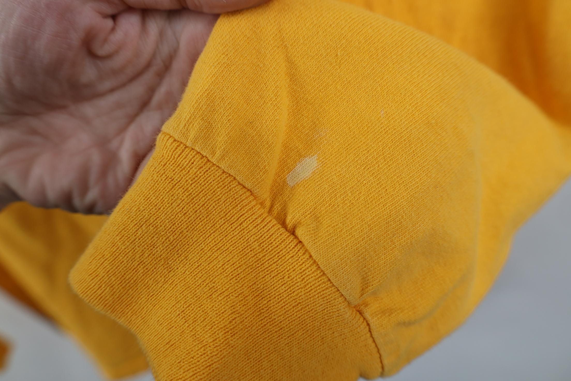 Vintage Vintage 90s Y2K University of Michigan Long Sleeve T-Shirt Size US M / EU 48-50 / 2 - 10 Thumbnail