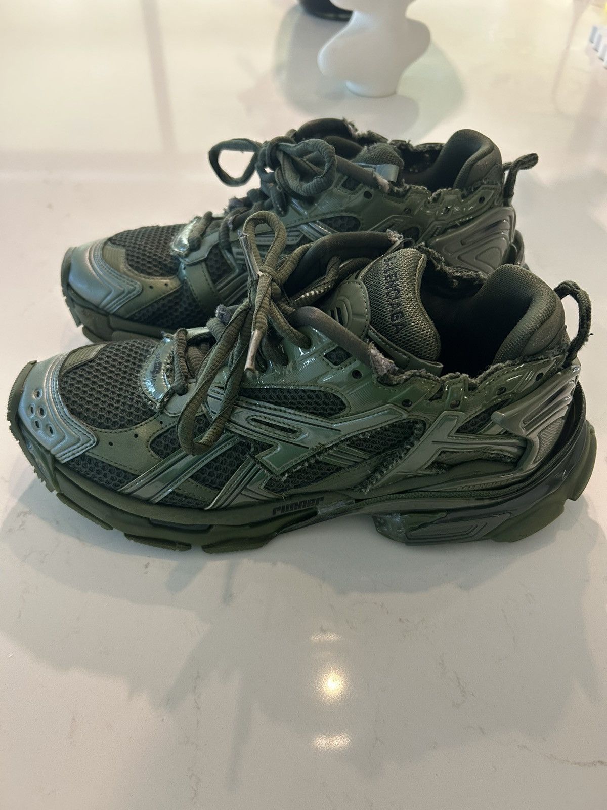 Balenciaga Dark green Balenciaga runners Size US 10 / EU 43 - 1 Thumbnail