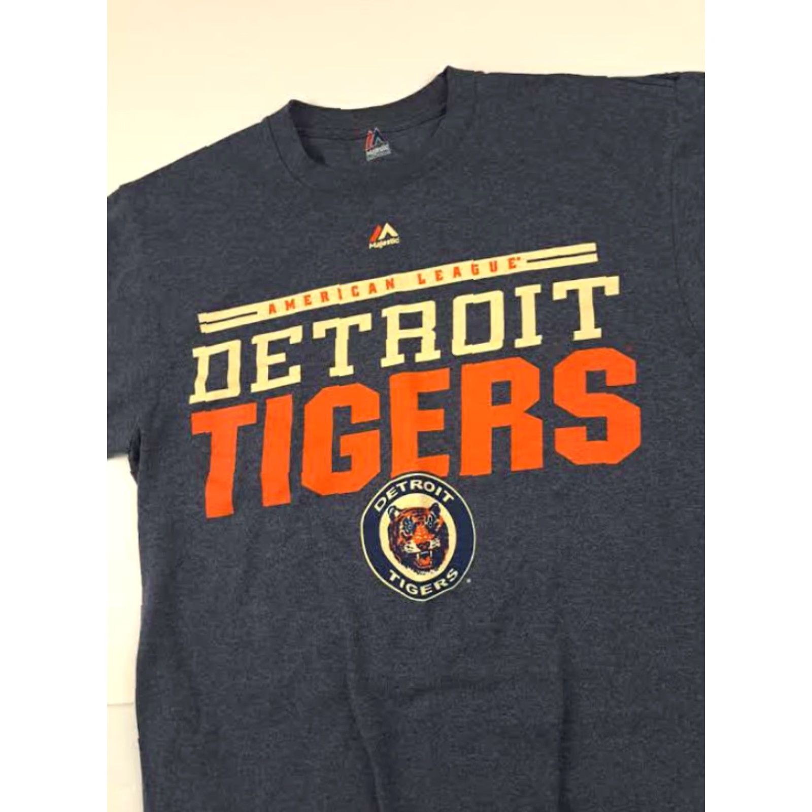 Vintage VINTAGE Detroit Tigers Baseball History T-Shirt Majestic M Gray Sports Baseball Mens Size US M / EU 48-50 / 2 - 4 Thumbnail