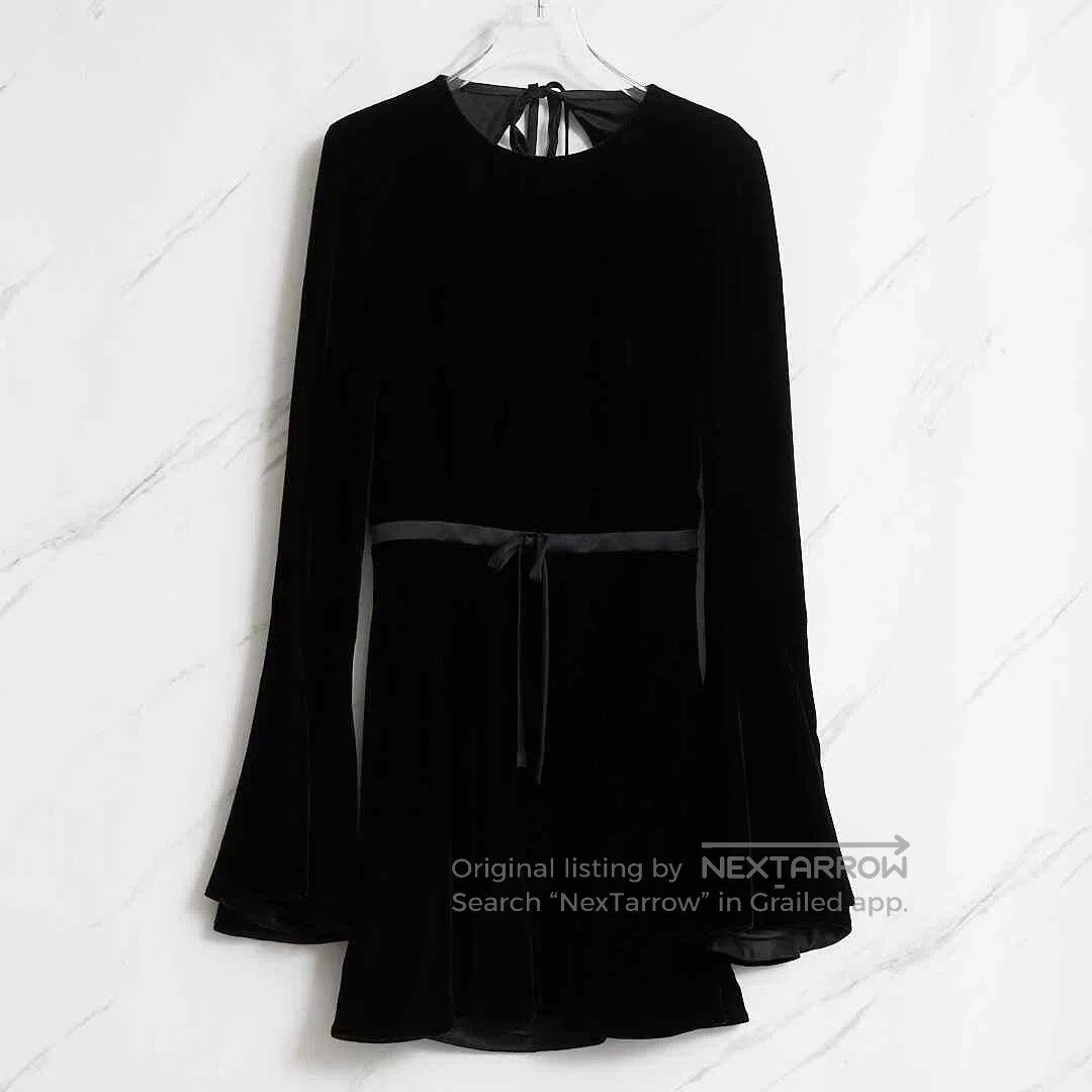 Saint Laurent Paris Saint Laurent Bell. Size S / US 4 / IT 40 - 1 Thumbnail