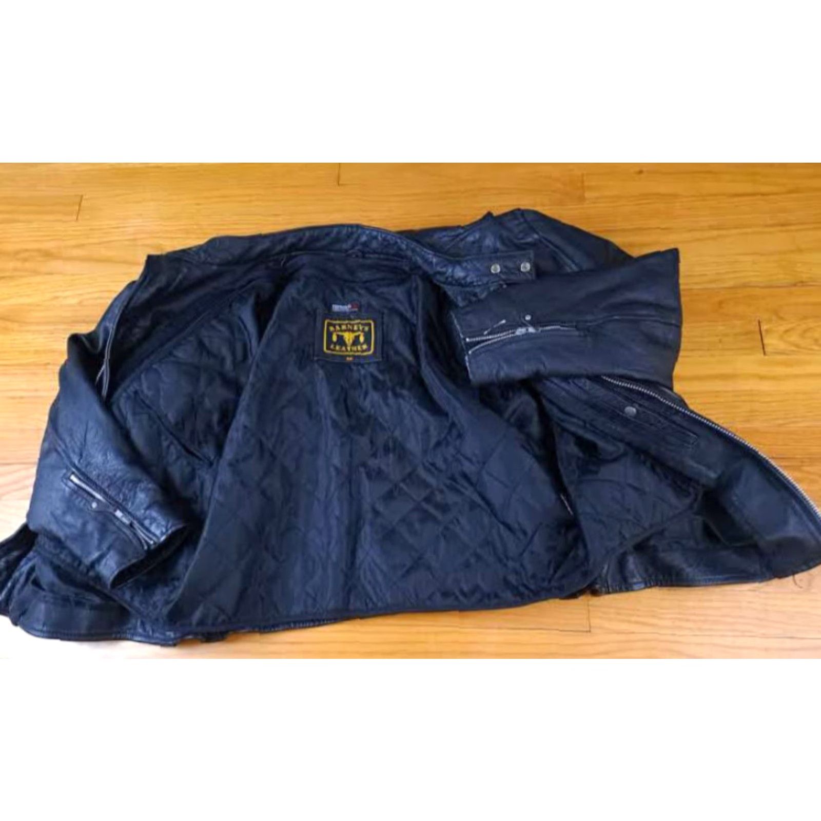Vintage VINTAGE Barney's Leather Motorcycle Jacket 50 Men Black Insulated Zip Polyester 26in 3M Size US M / EU 48-50 / 2 - 3 Thumbnail