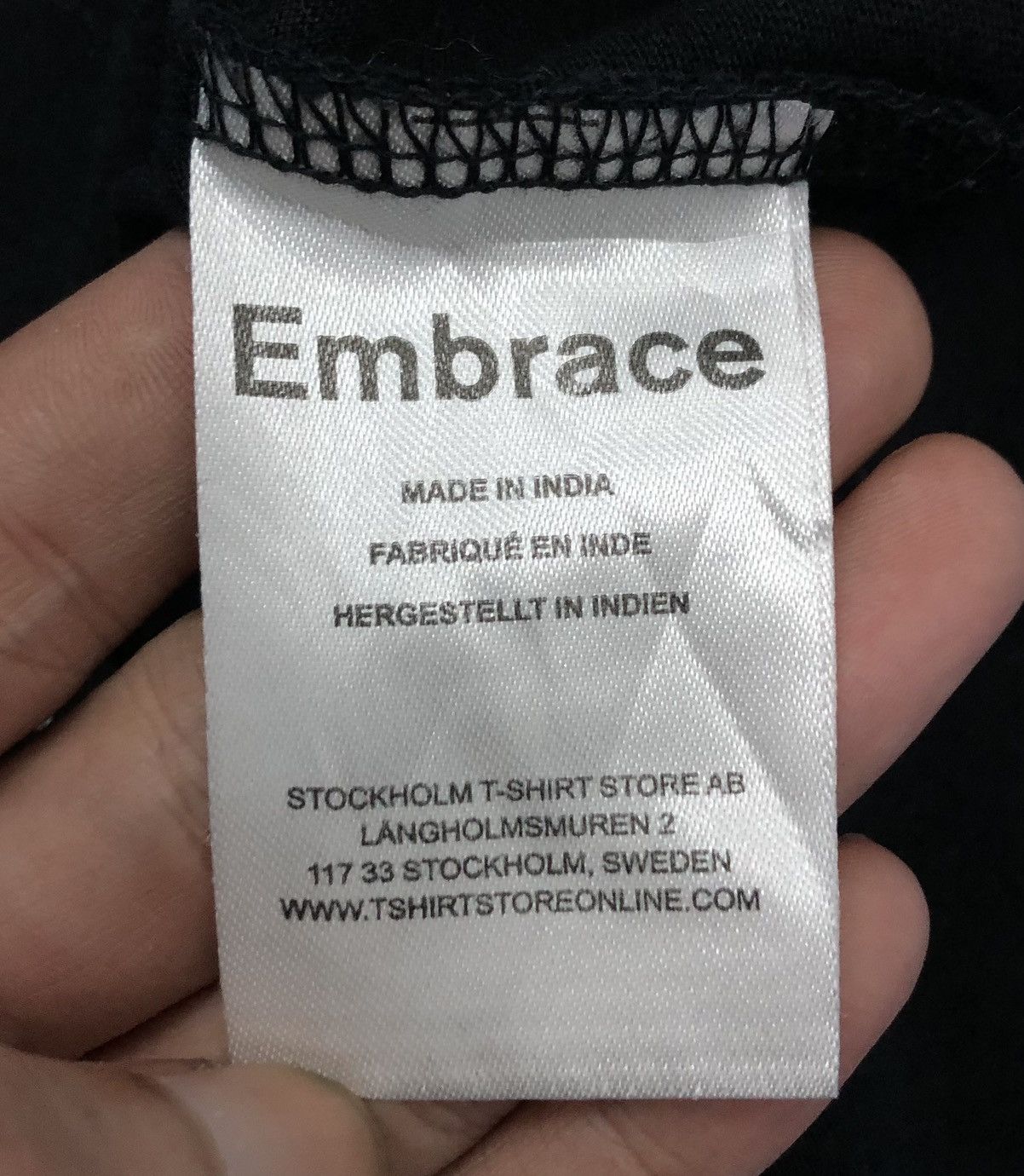 Vintage Vintage Embrace The Planet T-Shirt Size US S / EU 44-46 / 1 - 9 Thumbnail