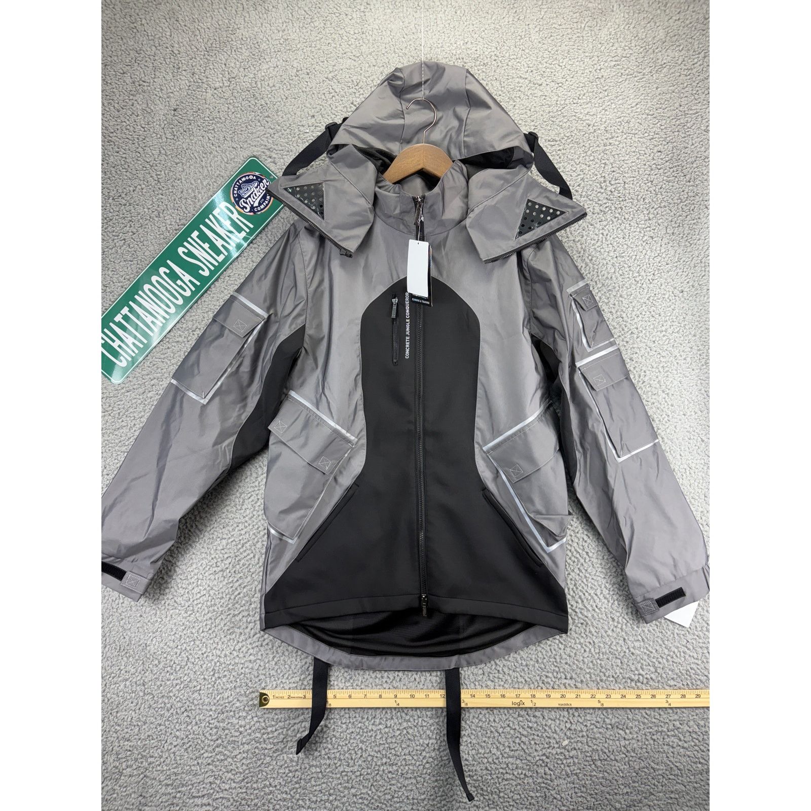 Puma Puma Rain Jacket Men Small Silver Grey Conqr Full Zip Hooded Size US S / EU 44-46 / 1 - 1 Thumbnail