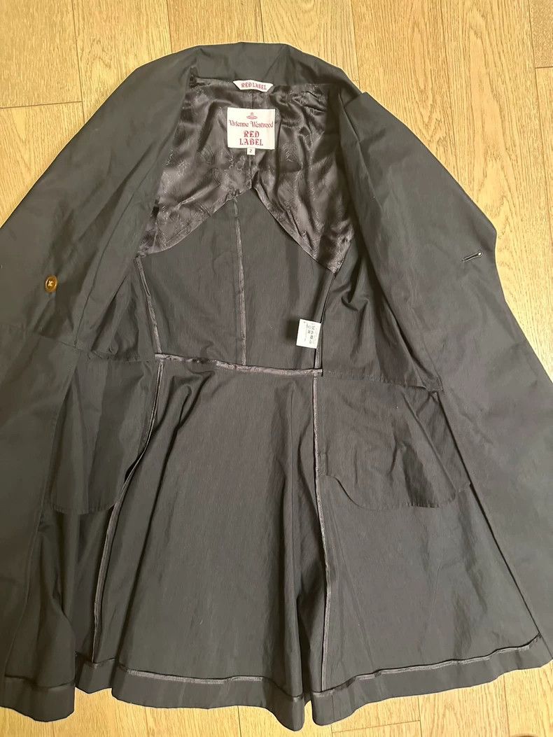 Vivienne Westwood Vivienne Westwood size2 A black trench coat with red markin Size XS / US 0-2 / IT 36-38 - 5 Thumbnail