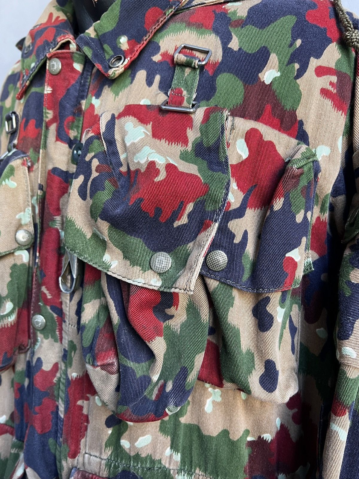 Issey Miyake Vintage Multi Camo Military Hooded jacket swiss army Y2K Size US M / EU 48-50 / 2 - 6 Thumbnail