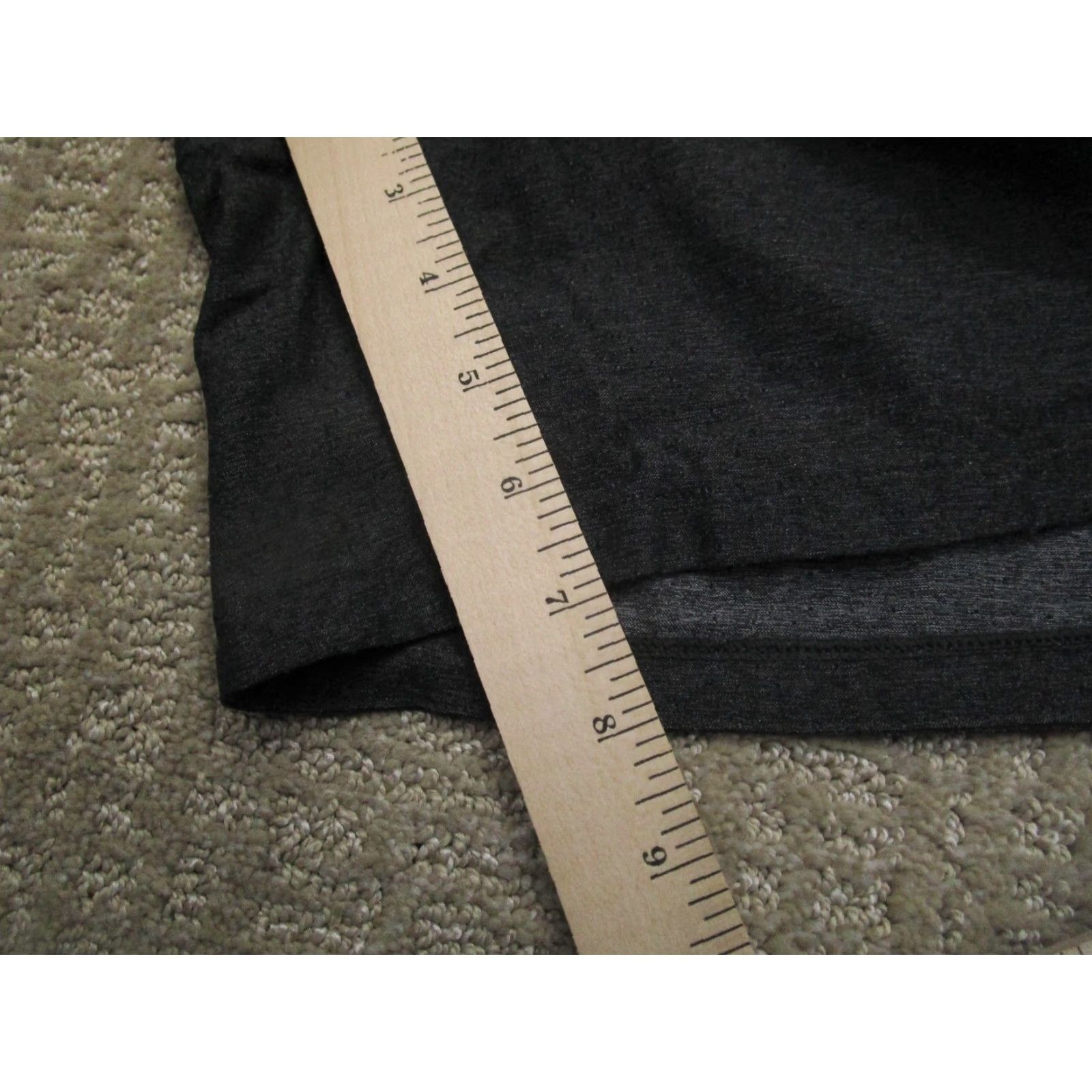 Rhone Rhone Men Shorts 2XL Gray Athletic Lightweight Performance Training Gym Run Tennis Pocket Drawstring Elastic Waist Moisture Wicking Size US 39 - 4 Thumbnail