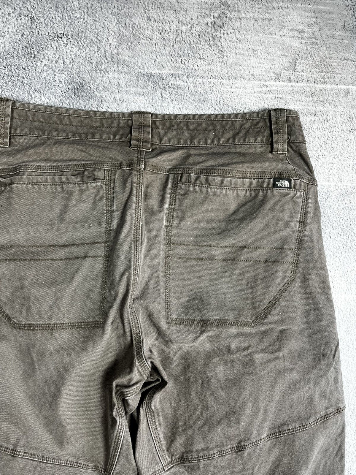 The North Face The north face cargo pants size 34 Size US 34 / EU 50 - 13 Thumbnail