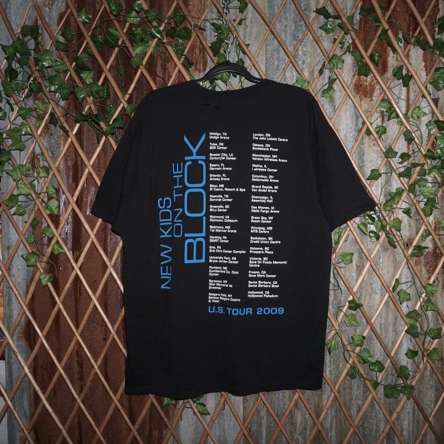 Anvil XL-Vintage Y2K new kids on the Block 00s Wahlberg tour shirt Size US XL / EU 56 / 4 - 2 Thumbnail