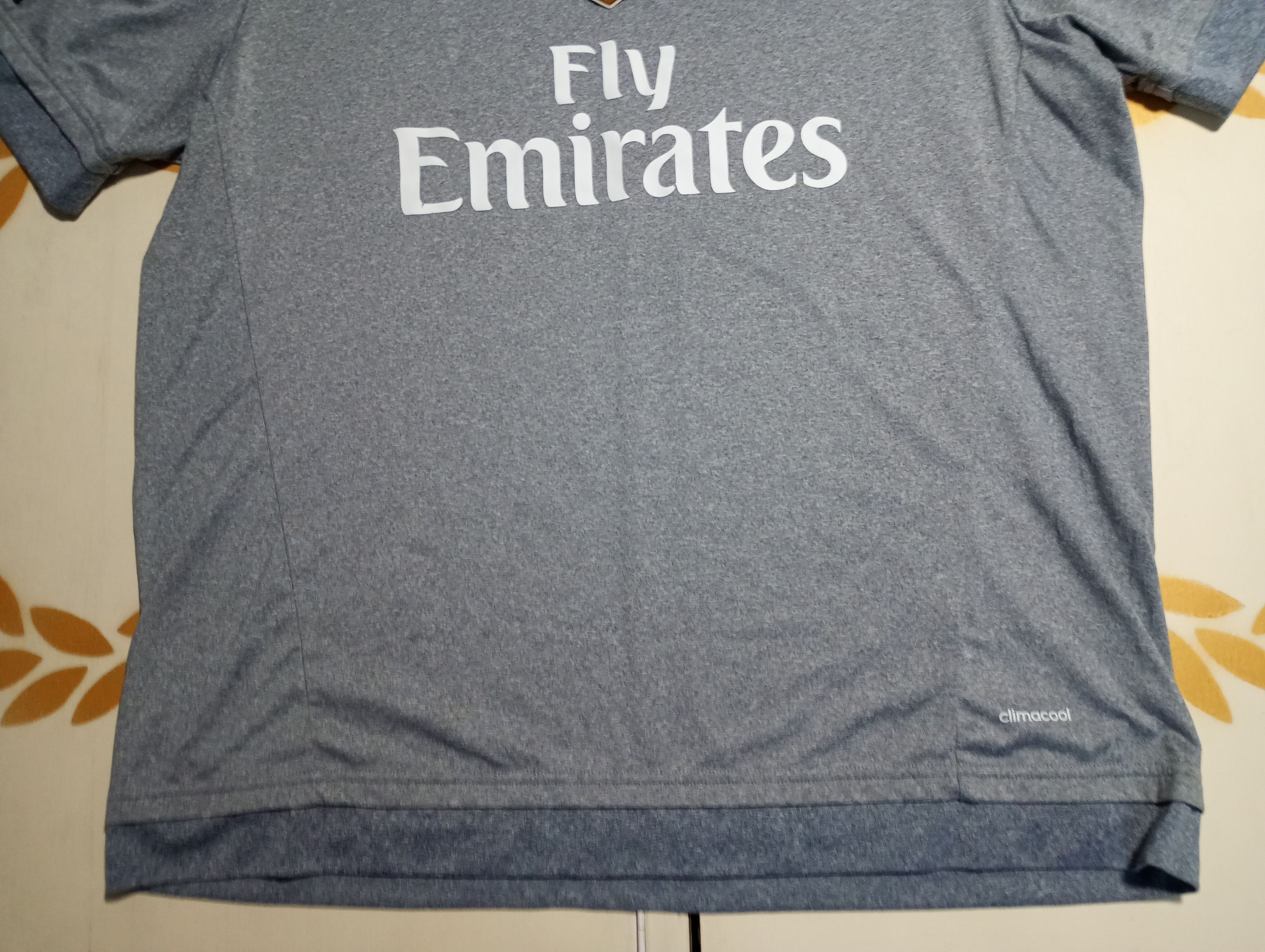 Adidas Adidas Real Madrid Jersey World Cup Winner Logo 2015-16 Size US XL / EU 56 / 4 - 4 Thumbnail