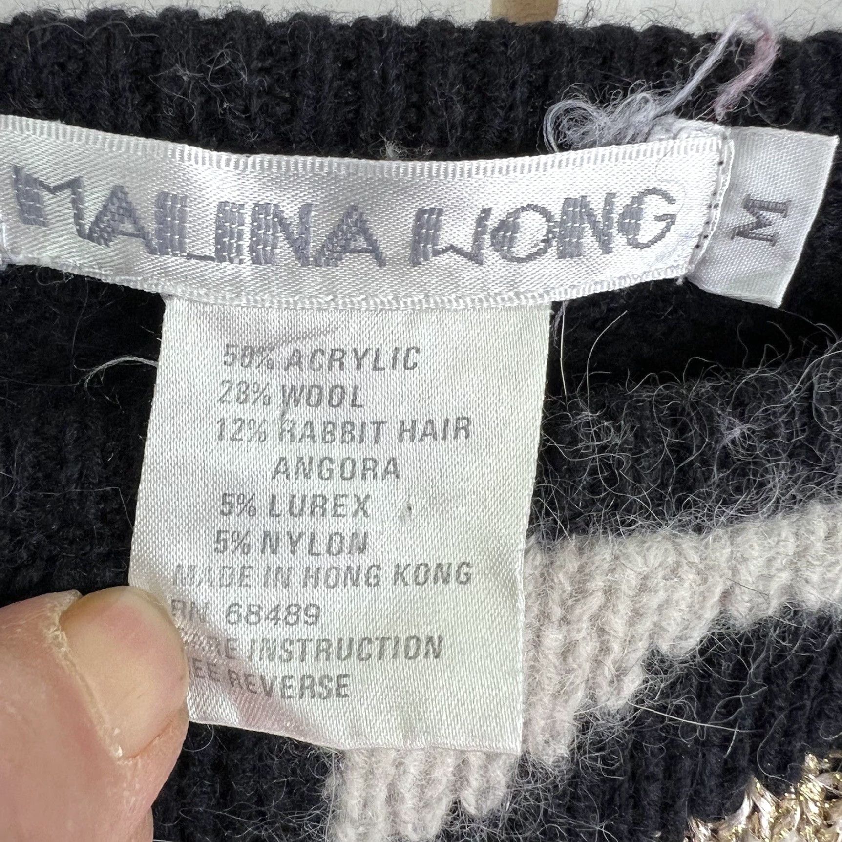 Vintage Vintage Malina Wong Wool Blend Poinsettia Floral Sweater Women's Size M Black Size M / US 6-8 / IT 42-44 - 4 Thumbnail