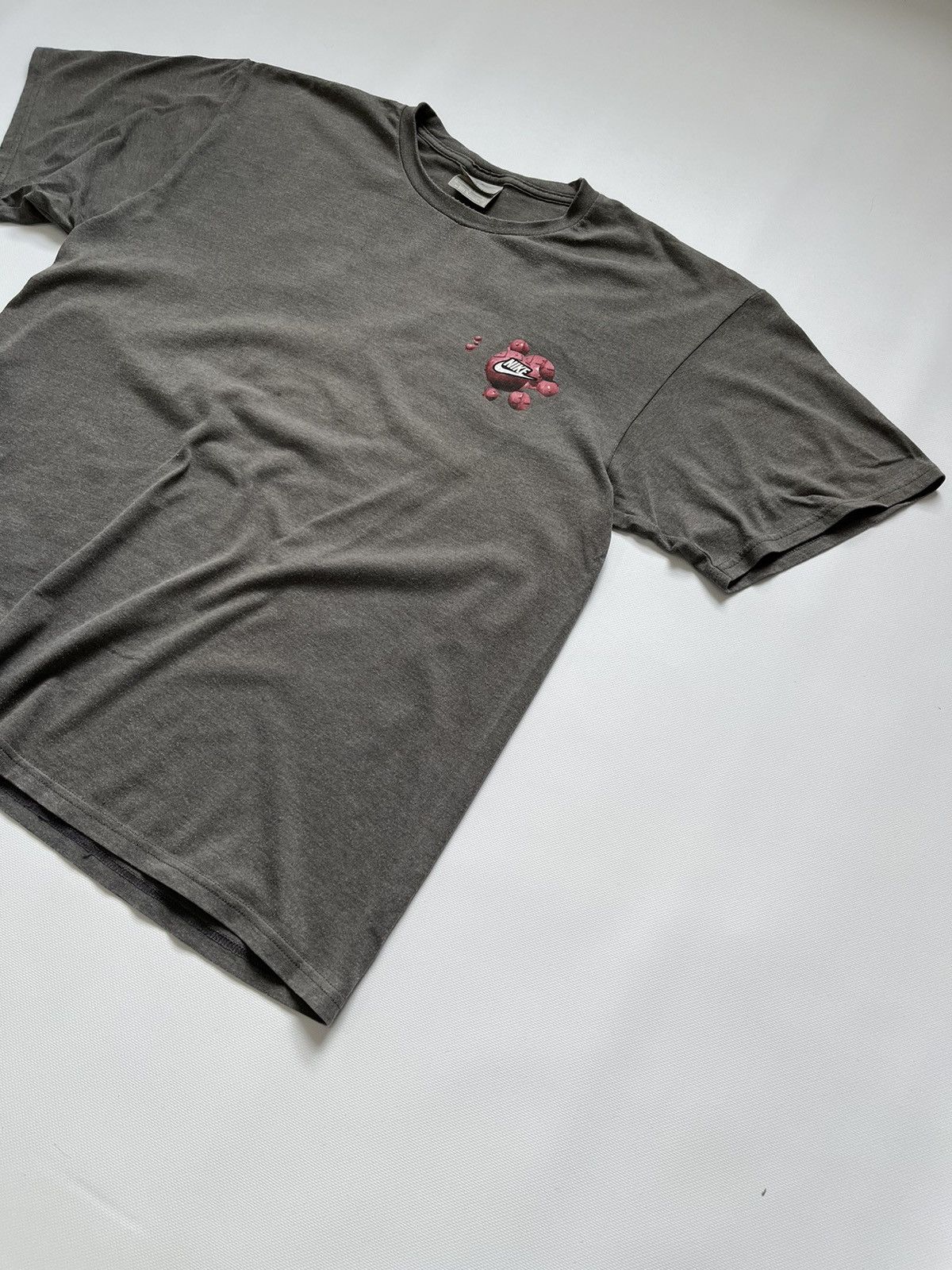 Nike × Vintage NIKE Vintage Y2K Big Logo Bubble Print Tee Shirt Size US L / EU 52-54 / 3 - 5 Thumbnail