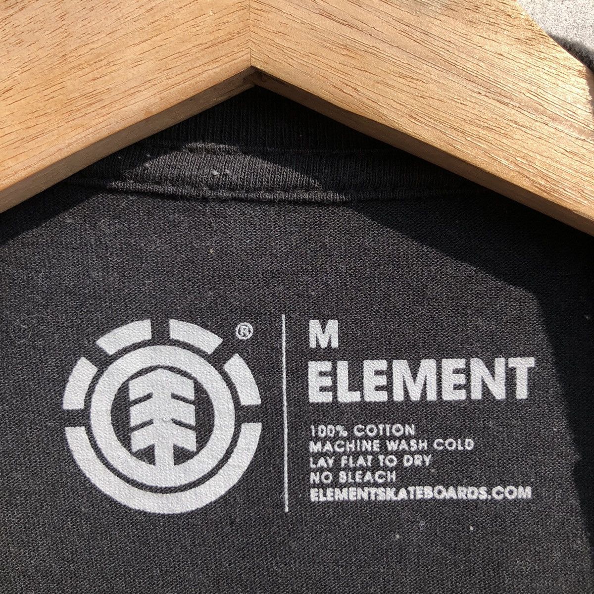 Element RARE🔥 Element Skateboards Size US M / EU 48-50 / 2 - 2 Thumbnail