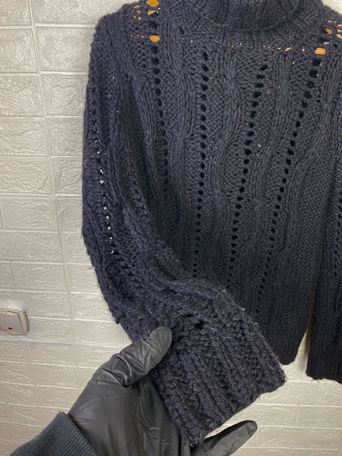 Dolce & Gabbana DOLCE & GABBANA WOOL CABLE KNIT TURTLE NECK SIZE L Size L / US 10 / IT 46 - 6 Thumbnail