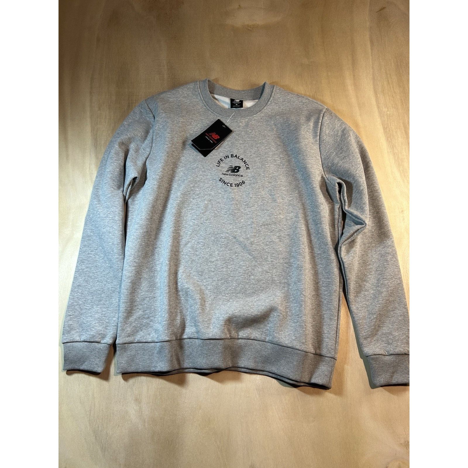 New Balance New Balance Life In Balance CrewNeck ASOS Sz M Gray New Size US M / EU 48-50 / 2 - 1 Thumbnail