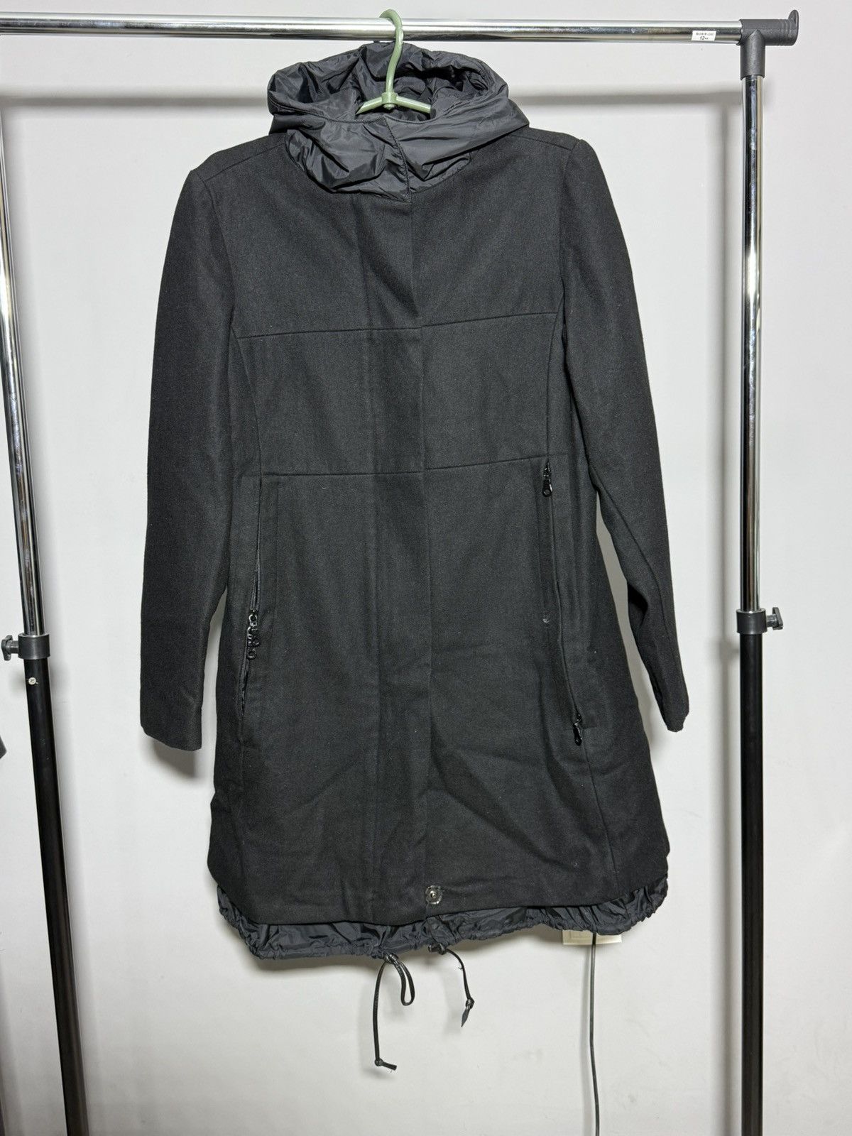 Sarah Pacini Sarah Pacini Wool Coat with nylon lining size 2 Size M / US 6-8 / IT 42-44 - 1 Thumbnail