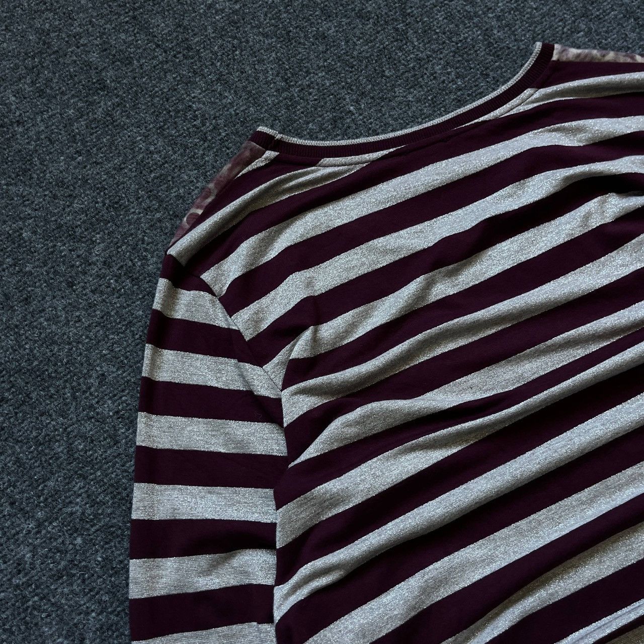Le Grande Bleu (L.G.B.) VTG Women’s LGB Long-sleeve T-shirts Grunge Stripped 00s USA Size L / US 10 / IT 46 - 14 Thumbnail