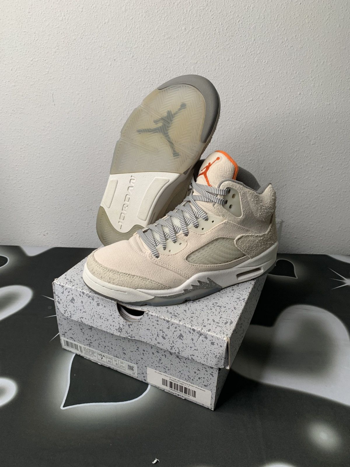 Jordan Brand Air Jordan 5 Retro Se Craft Light Orewood Brown Size US 7 / EU 40 - 2 Thumbnail