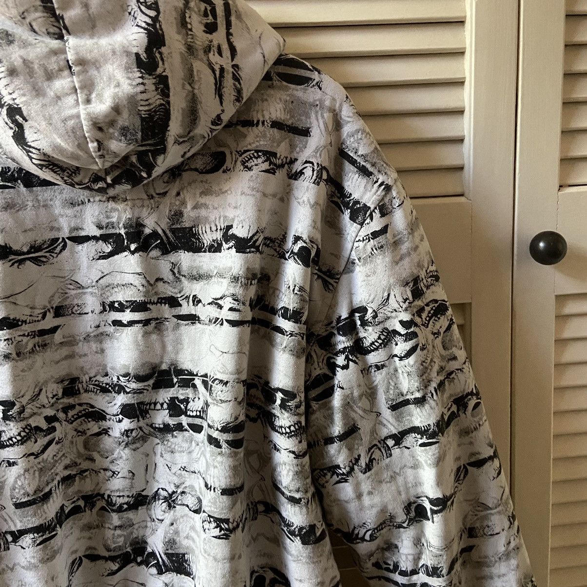 Vintage Vintage Y2K MMA Elite Skull AOP Full Zip Hoodie Sweatshirt Size US XL / EU 56 / 4 - 9 Thumbnail